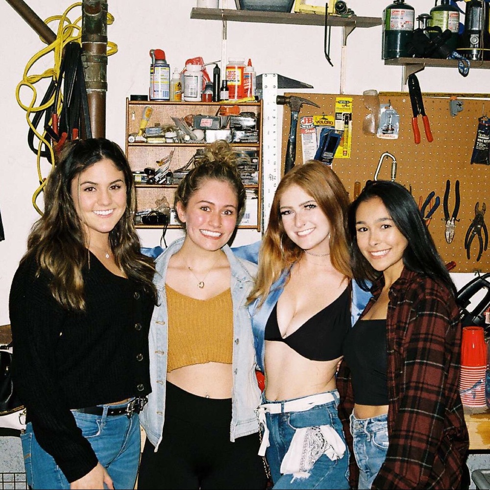 Meet your Posher, Alex